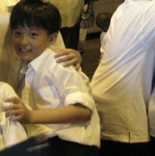 9 Potret masa kecil Mark Lee member boyband NCT, imut-imut