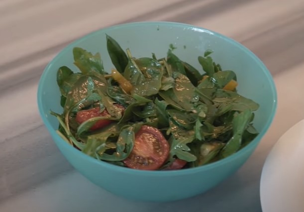 9 Tips masak sehat ala Cinta Laura, bikin imun terjaga