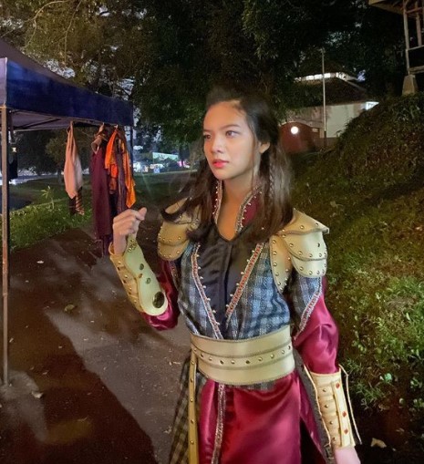 9 Potret Adrienne Jasmine anak Choky Andriano saat debut akting