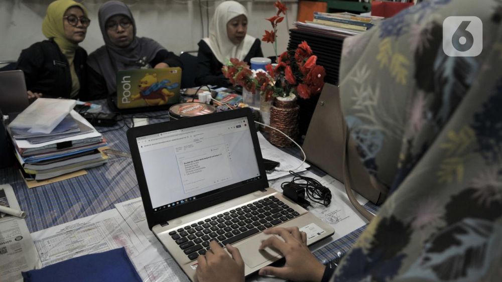 Bantuan kuota internet dan UKT pemerintah dilanjutkan, ini rinciannya