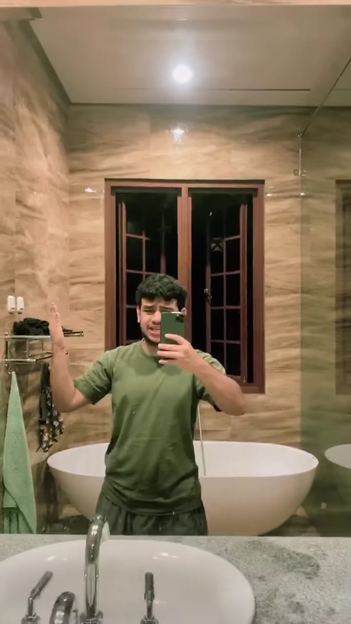 Penampakan kamar mandi 15 aktor, milik Ringgo Agus penuh tanaman