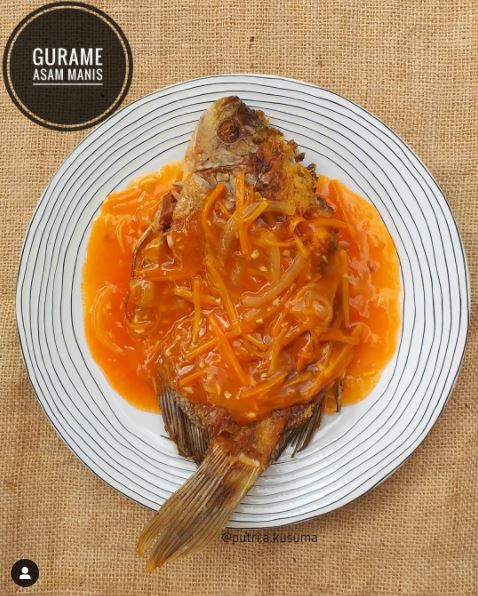 11 Resep gurame asam manis ala restoran, bumbunya nendang abis