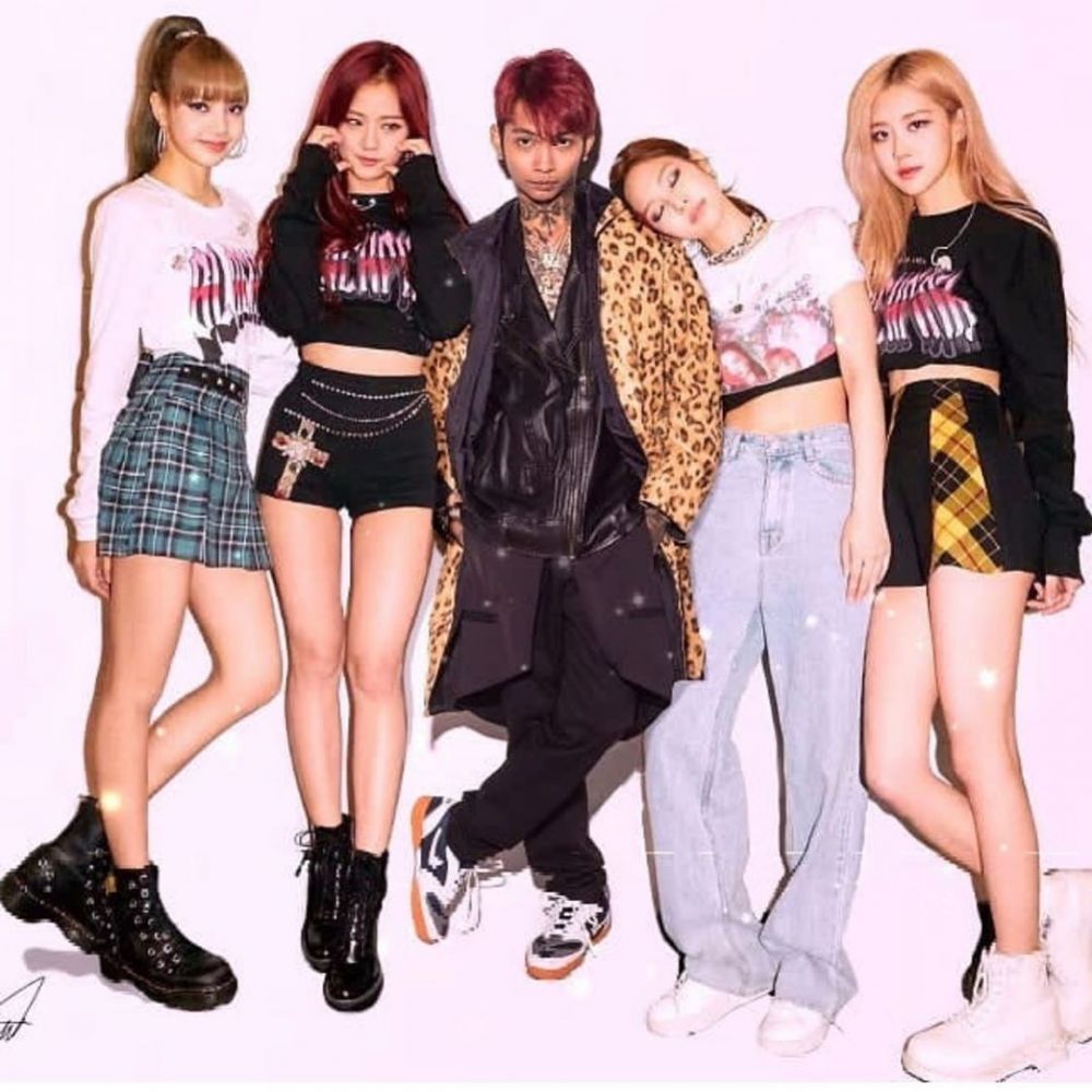 Potret editan 7 seleb pria bareng member Blackpink, kocak