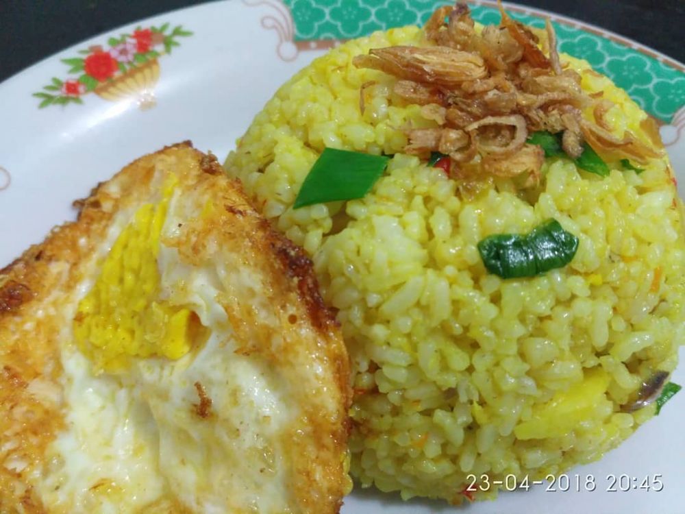 15 Resep nasi goreng kunyit berbagai sumber 15 Resep nasi goreng kunyit berbagai sumber