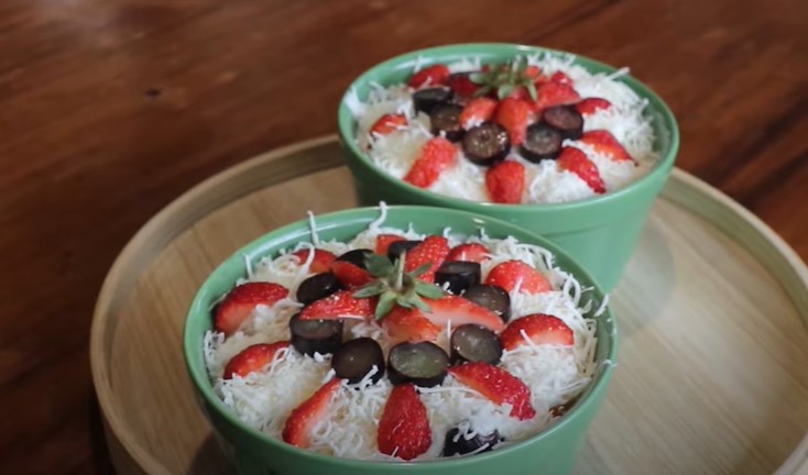 Kreasi dessert dari buah ala 9 seleb, cocok jadi camilan sehat