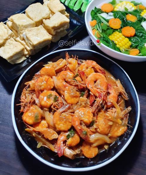 11 Resep udang pedas manis, bumbunya nendang abis