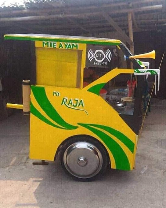 11 Desain gerobak pedagang ini absurdnya bikin lihat dua kali