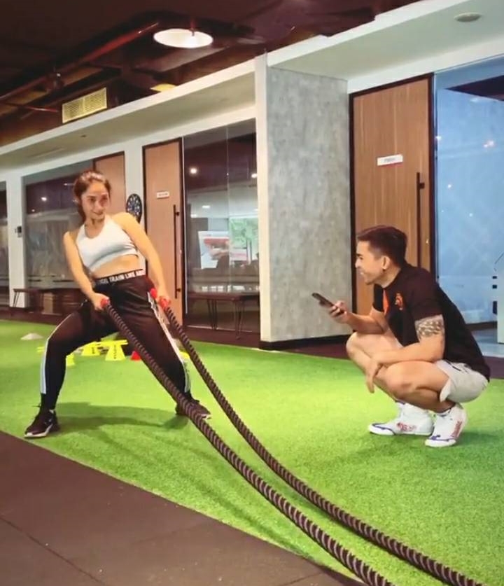 11 Tips diet ala Dinda Kirana, sukses turunkan 13 kg dalam 3 bulan