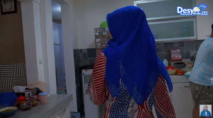 Renovasi ulang, intip 11 potret detail rumah masa kecil Desy Ratnasari