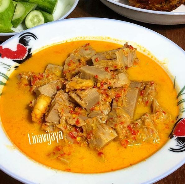 11 Resep gulai nangka khas Padang, bumbunya gurih merasuk