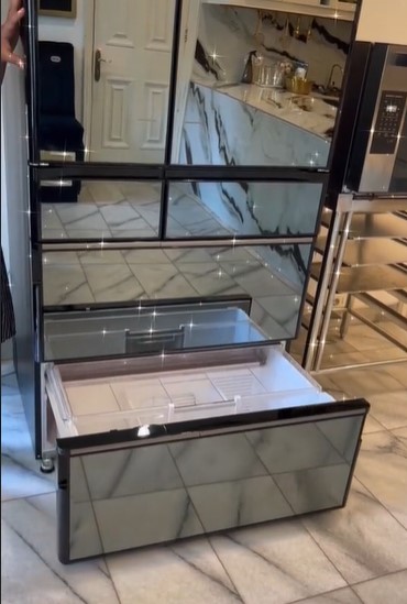 7 Potret penampakan kulkas Tasyi Atasyia, ditaksir Rp 50 juta