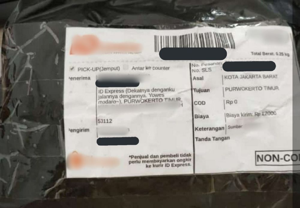 11 Curhatan lucu di alamat paket, bikin kurir pusing tujuh keliling