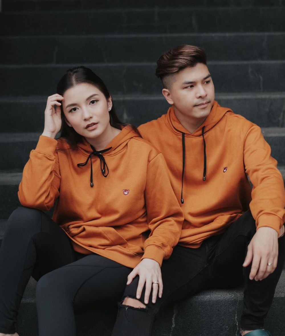 Jauh dari gosip miring, ini momen 9 ratu sinetron 2000-an dan pasangan