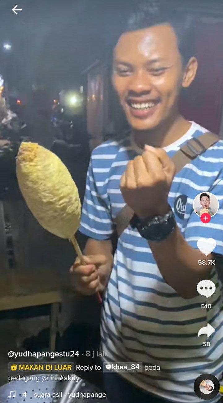 Telur gulung seharga Rp 100 ribu ini ukurannya bikin takjub