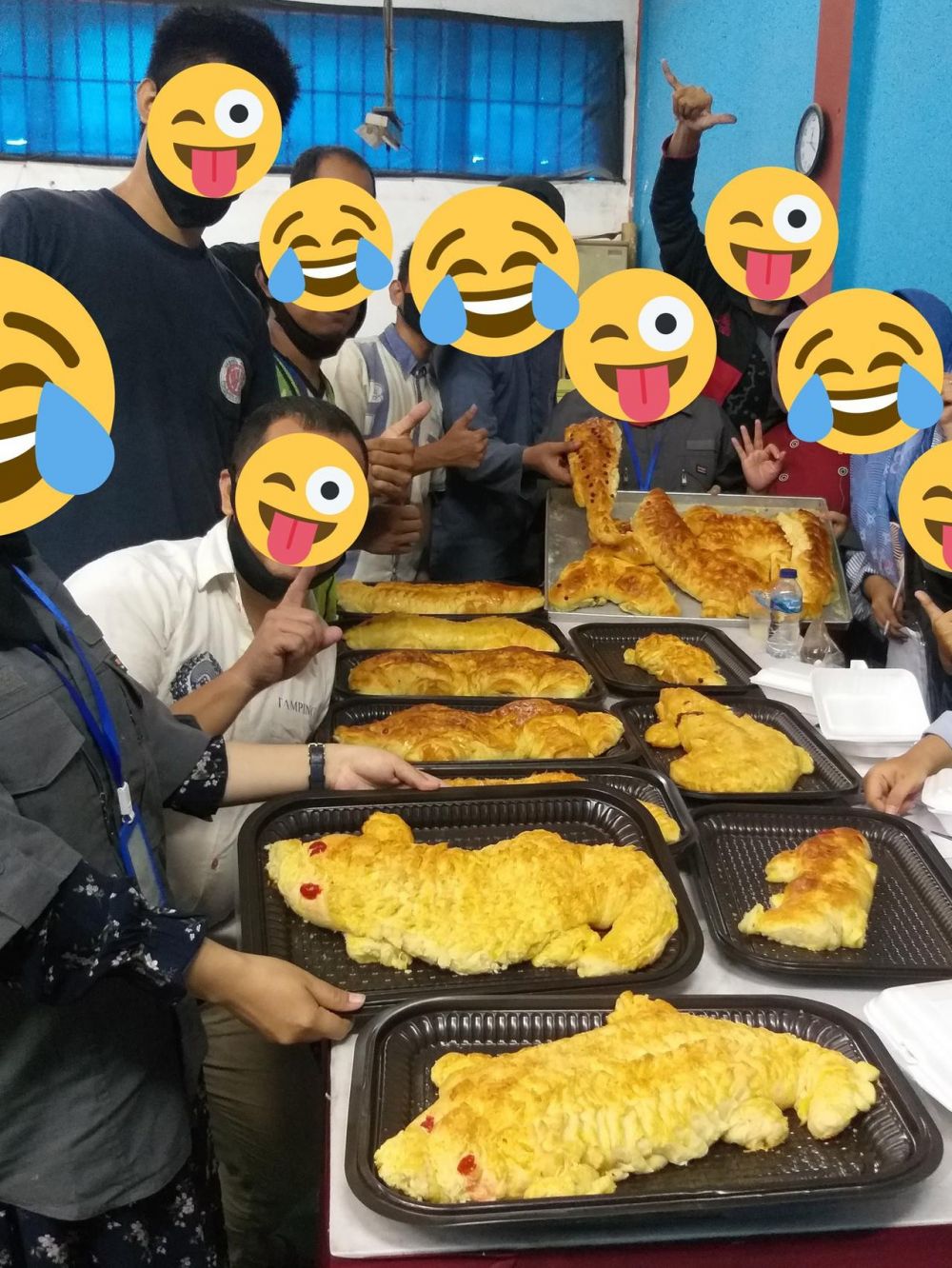 9 Kreasi roti buaya ala netizen +62, tak sesuai ekspektasi tapi lucu