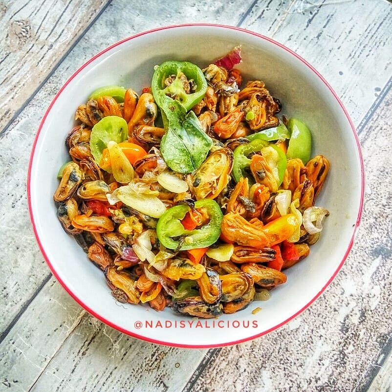 11 Resep tumis kerang hijau rumahan, pedas dan anti amis