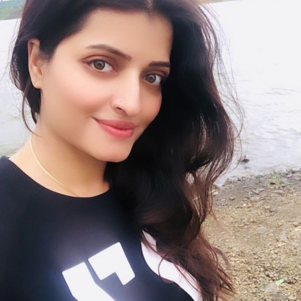 11 Potret Aashita Rathore, selebgram India yang mirip Aishwarya Rai