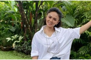 7 Tips sehat dan awet muda ala Yuni Shara, pakai bahan alami