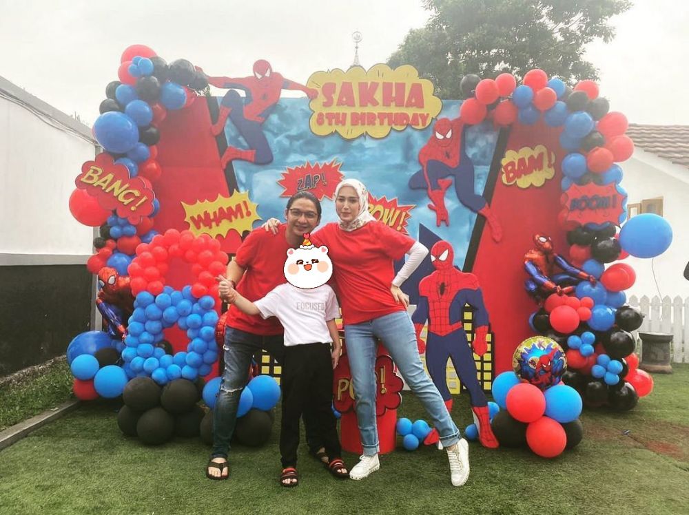 9 Momen ulang tahun Shaka anak Pasha Ungu, bertema Spiderman