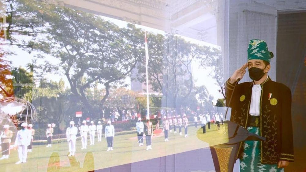 5 Potret baju adat Jokowi saat HUT Kemerdekaan, penuh makna