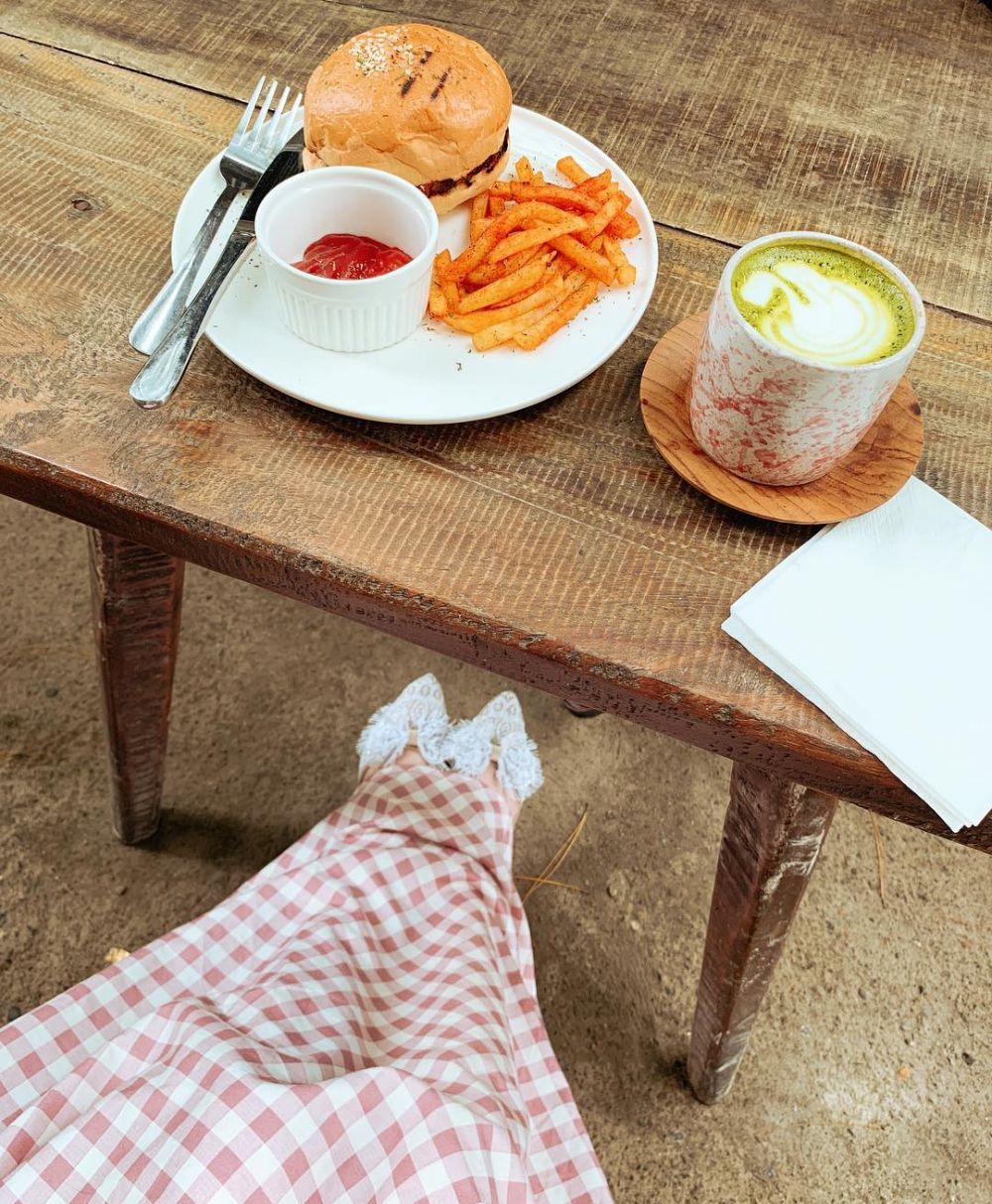 9 Momen Larissa Chou kulineran ini bikin lapar seketika