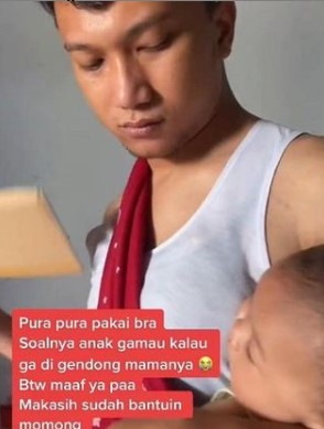 Cara nyentrik seorang bapak agar sang anak tidak rewel ini bikin salut