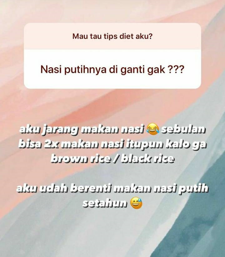 7 Menu diet sehat ala Audi Marissa, rutin minum air kelapa