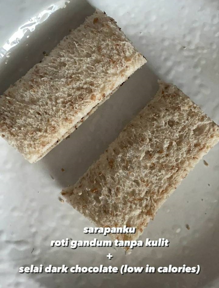 7 Menu diet sehat ala Audi Marissa, rutin minum air kelapa