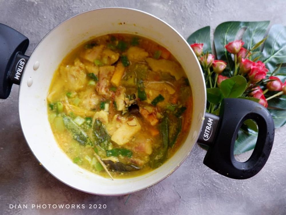 9 Resep kreasi sup ikan dori, gurih bikin perut lapar seketika