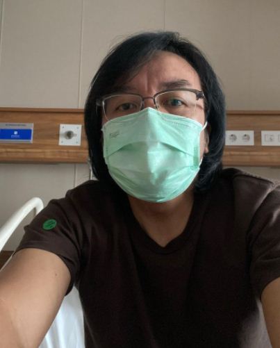 7 Potret Ari Lasso dirawat di rumah sakit sebelum jalani operasi