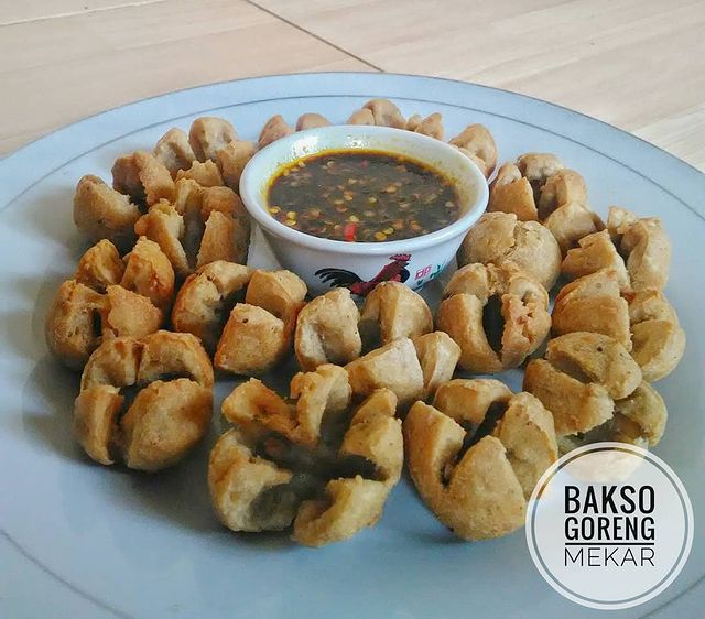 Resep bakso goreng lezat berbagai sumber Resep bakso goreng lezat berbagai sumber