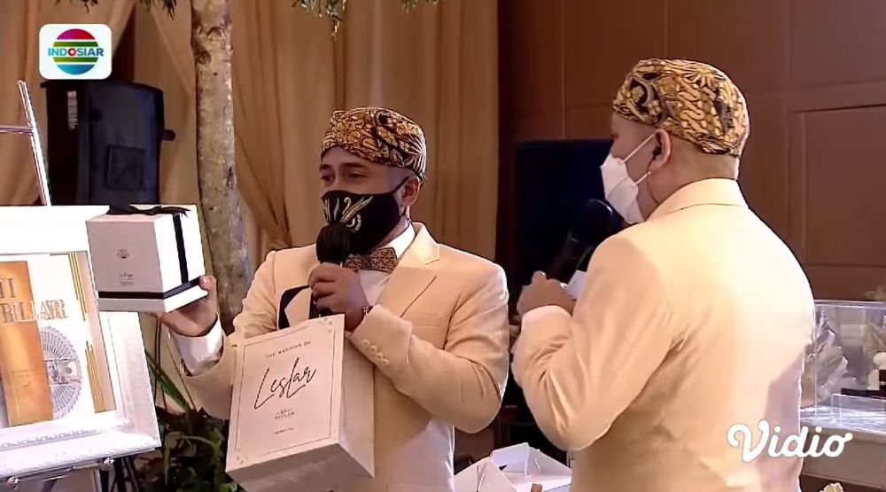 11 Detail suvenir lamaran hingga akad nikah Lesty Kejora-Rizky Billar