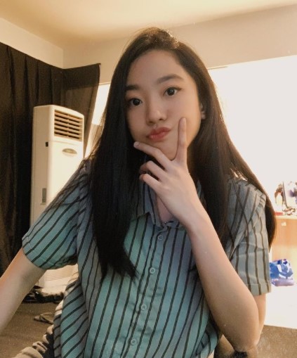 9 Potret terbaru pemeran Ronaldowati, disebut mirip Park Shin-hye