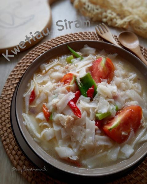 9 Resep kwetiau siram, bikinnya praktis tapi nagih abis