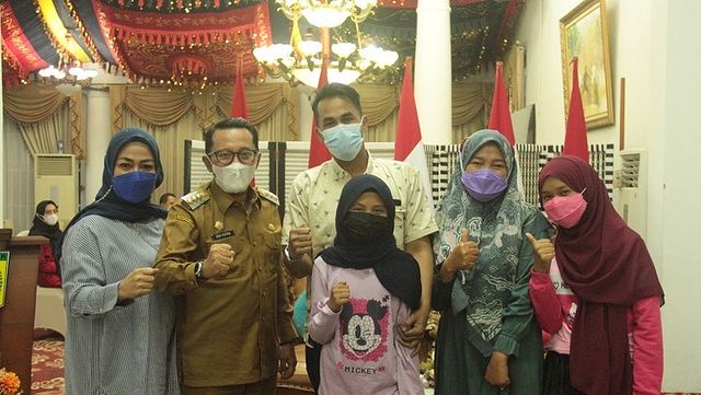 9 Potret sederhana keseharian Lord Adi di luar galeri MasterChef