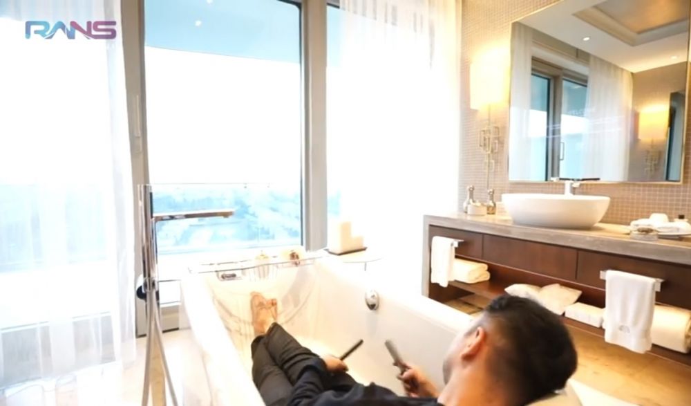 9 Potret kamar hotel Raffi Ahmad di Turki, view indah benua Asia-Eropa