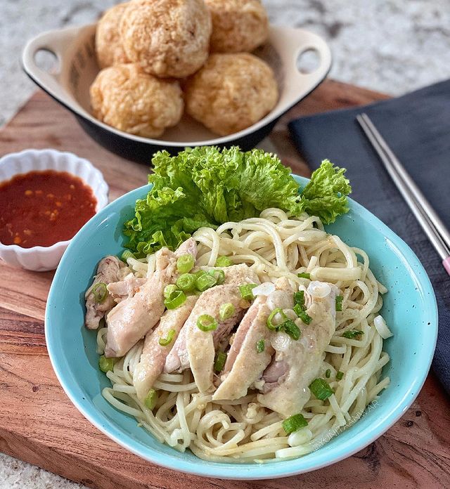 Resep mi ayam ala rumahan berbagai sumber Resep mi ayam ala rumahan berbagai sumber