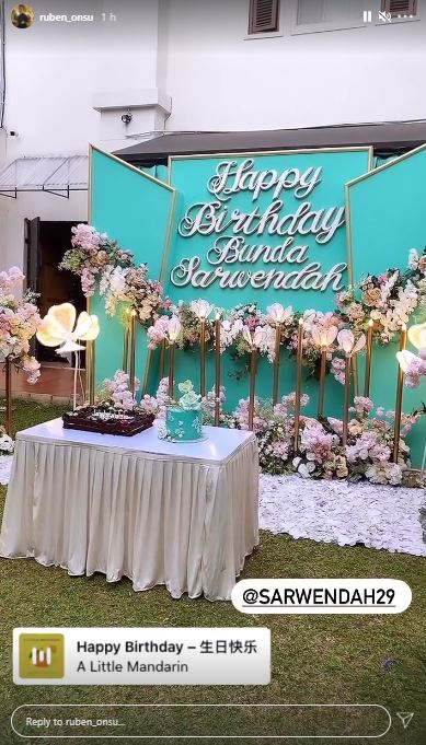 9 Momen ulang tahun Sarwendah ke-32, dapat kado tak terduga