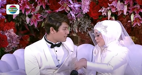 So sweet, begini cara Lesty Kejora bangunkan Rizky Billar