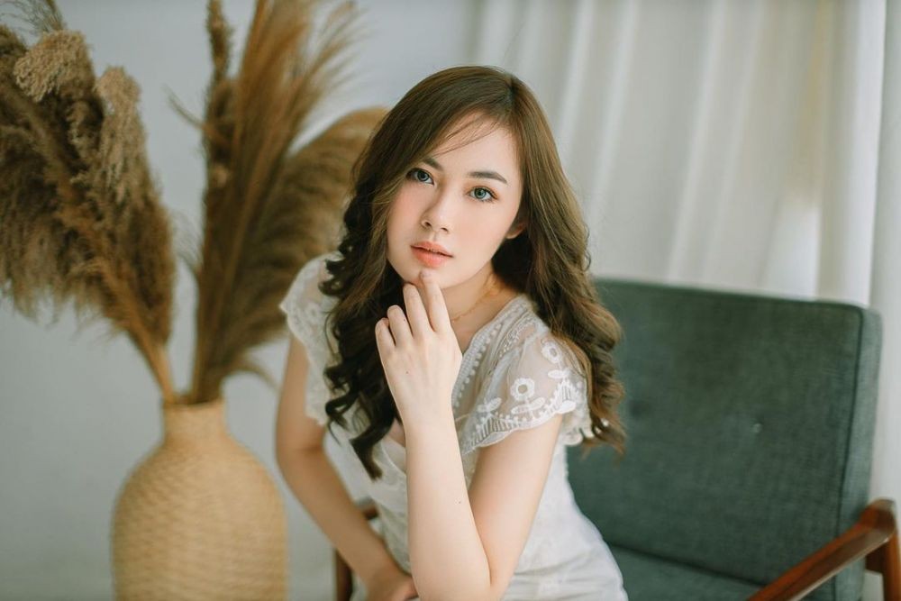 7 Potret Jennifer Eve pemain Naluri Hati, kerap dikira orang Thailand