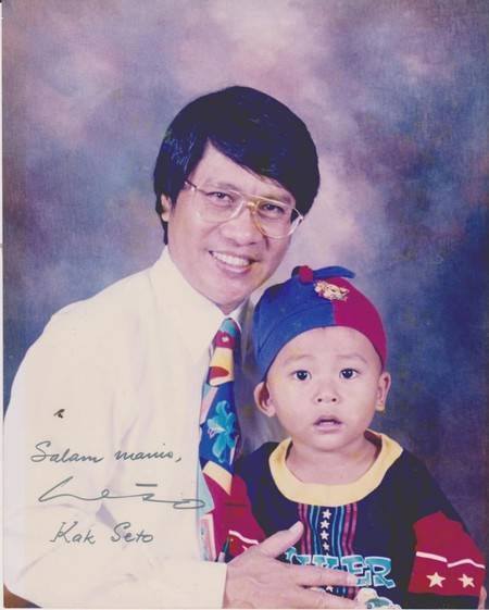 11 Potret lawas Kak Seto, gaya rambut berponi nggak berubah dari dulu