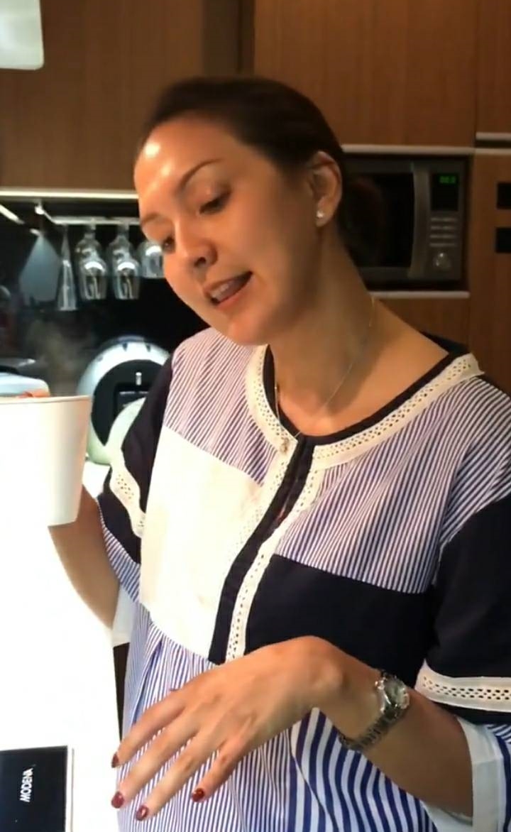 5 Menu diet sehat Donna Agnesia, rutin minum green smoothies