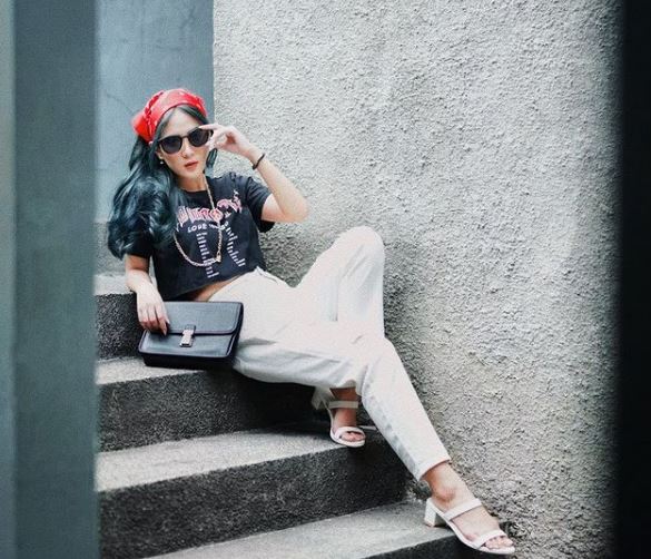 9 Potret manis Shanice Marghareta, pernah jadi 'pacar' Arya Saloka