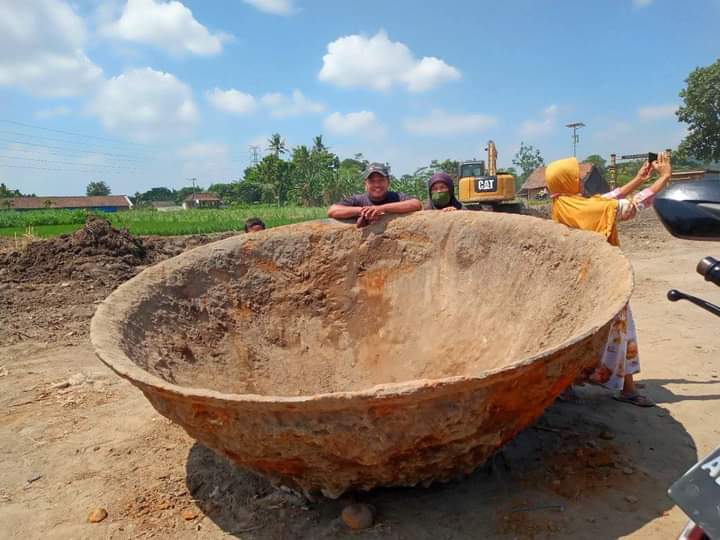 Warga Yogyakarta temukan wajan raksasa, disebut peninggalan Belanda