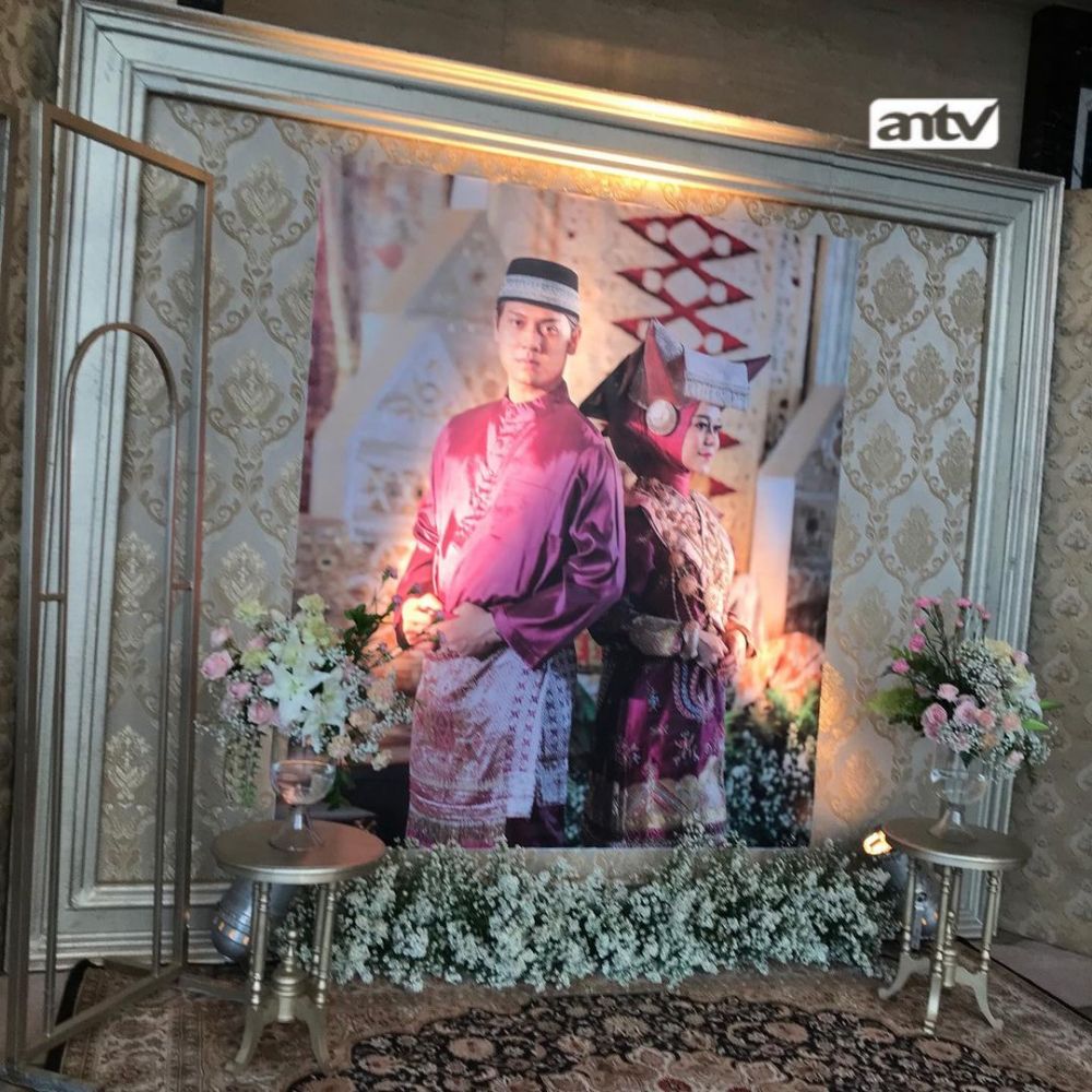 Elegan, begini 7 potret dekorasi malam ngunduh mantu Lesty dan Billar