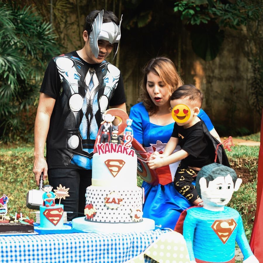 Uniknya perayaan ultah 7 anak seleb, dekorasinya bertema superhero