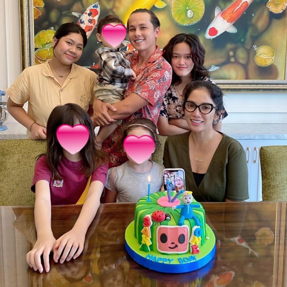 Kue ulang tahun 9 anak seleb, punya Rafathar unik