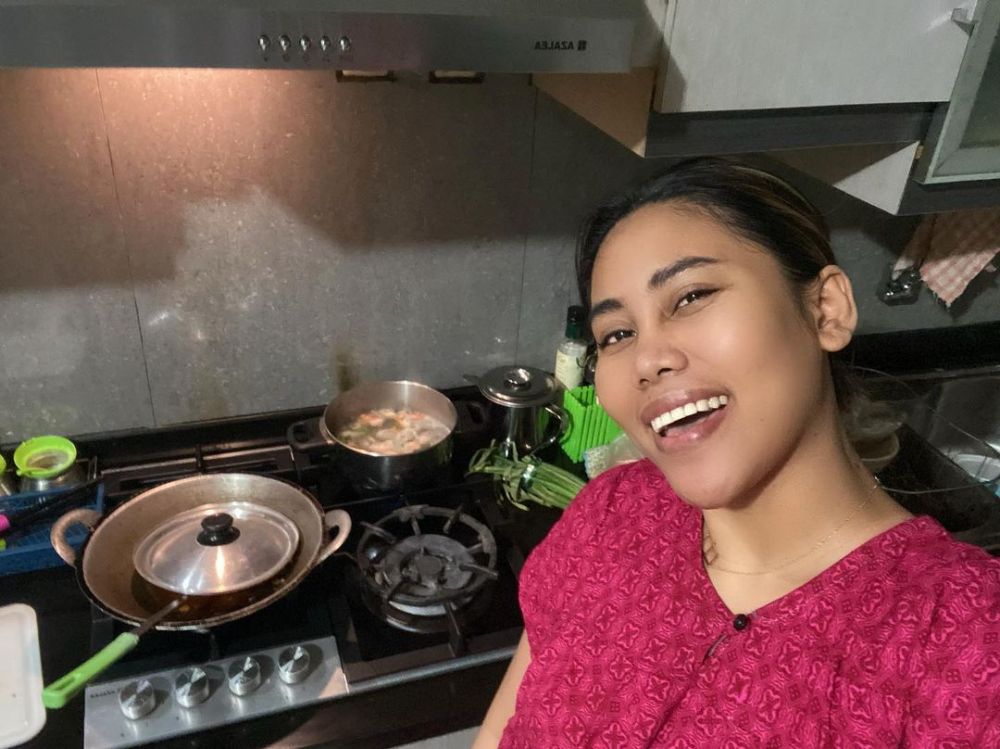 Potret dapur minimalis 9 jebolan Top 3 D'Academy, rapi dan bersih