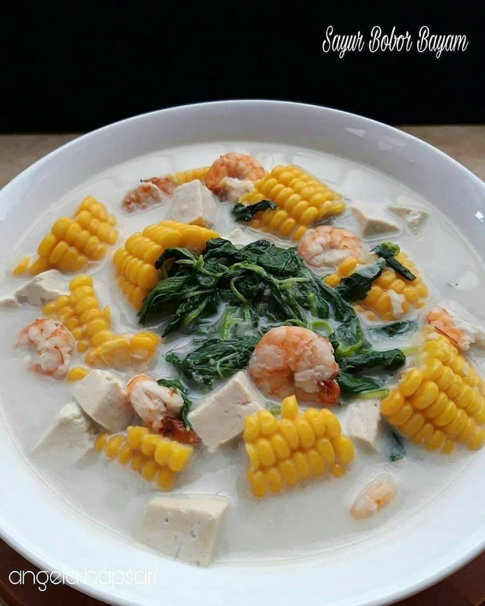 9 Resep bobor bayam rumahan, bergizi dan gurih abis