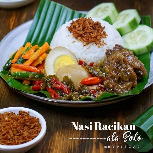 19 Resep kreasi nasi campur, lezat dan gurihnya istimewa